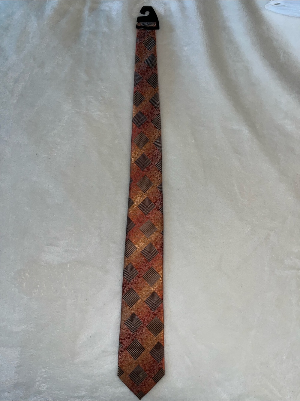 Stacy Adams Rust and Brown Geometric Diamond Tie